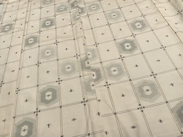 平和屋着物▽上質な紬　単衣　色紙亀甲文様　正絹　逸品　AAAZ1586fy 平和屋着物▽上質な紬 単衣 色紙亀甲文様 正絹 逸品 AAAZ1586fyの通販