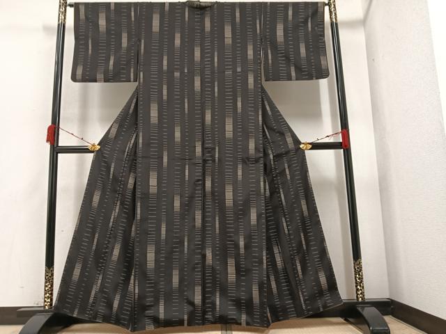 平和屋着物○本場大島紬 訪問着 総刺繍 変わり縞 ますいわ屋扱い 反端