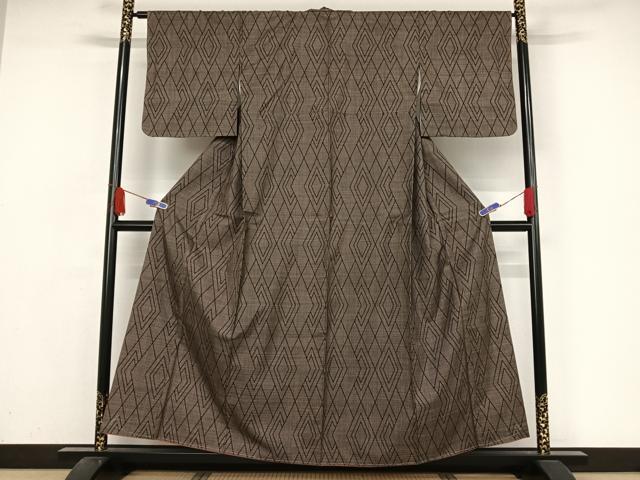 平和屋着物●本場大島紬　7マルキ　花繋ぎ　正絹　逸品　CAAU1984yc 平和屋着物○本場大島紬 7マルキ 花繋ぎ 正絹 逸品 CAAU1984yc