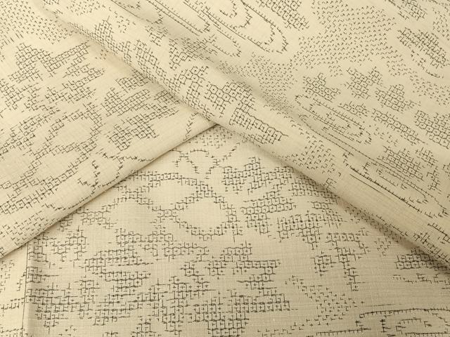 平和屋着物●本場結城紬　重要無形文化財　80亀甲　流水花文　正絹　逸品　AAAZ3135np