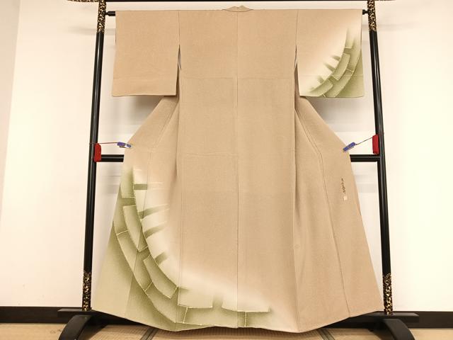 平和屋着物●人間国宝　七代　尾上菊五郎　訪問着　源氏車文　暈し染め　正絹　逸品　AAAZ3151np