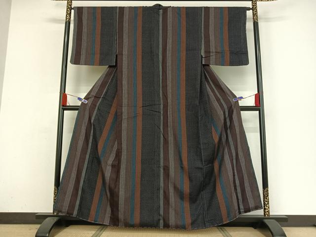 平和屋着物○本場結城紬 重要無形文化財 縞 正絹 逸品 CAAW7338yc