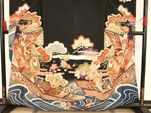 平和屋着物○アンティーク 大正ロマン 振袖 駒刺繍 宝尽くし 黒地 金糸