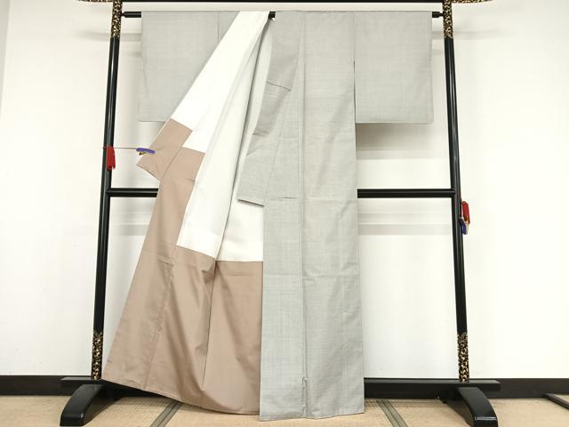 平和屋着物○本場大島紬 白大島 150亀甲 総詰め 正絹 逸品 AAAZ3321np 紬