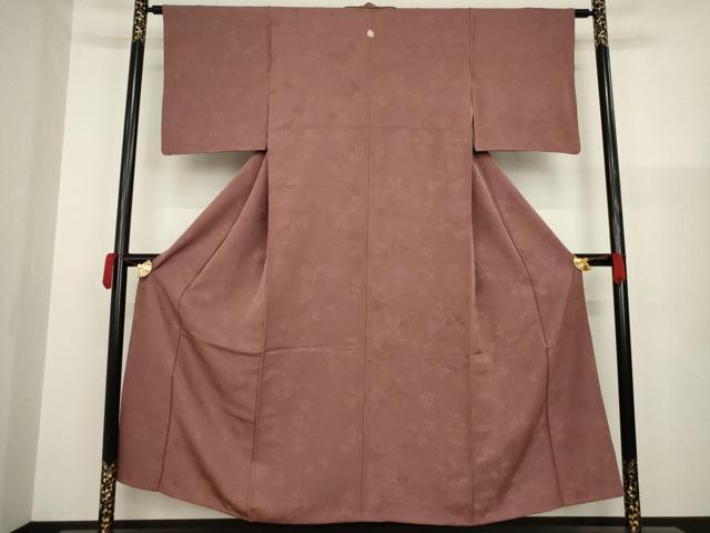 平和屋着物○上質な色無地 花唐草地紋 蘇芳香色 正絹 逸品