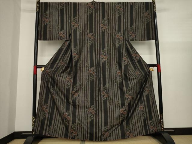 平和屋着物●本場大島紬　枝花文　正絹　逸品　AAAZ3813ck 平和屋着物○本場大島紬 枝花文 正絹 逸品 AAAZ3813ck