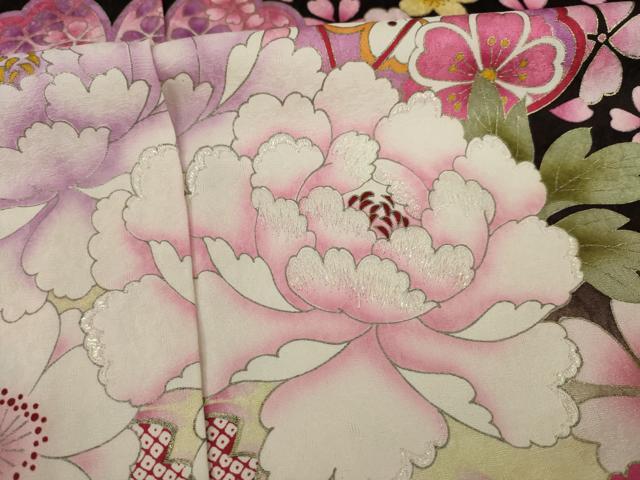 平和屋着物●豪華振袖　刺繍　舞花文　暈し染め　金彩　仮絵羽　逸品　未使用　AAAZ3832ck