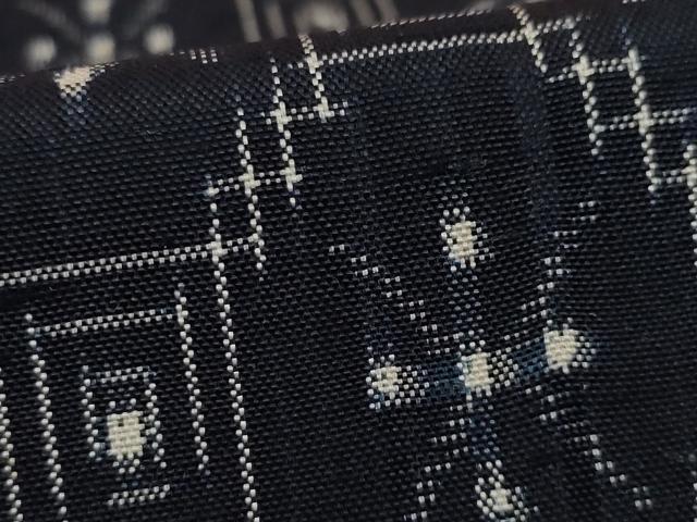 平和屋着物○本場琉球絣 紬 蜀江花文 正絹 逸品 AAAZ4767ck