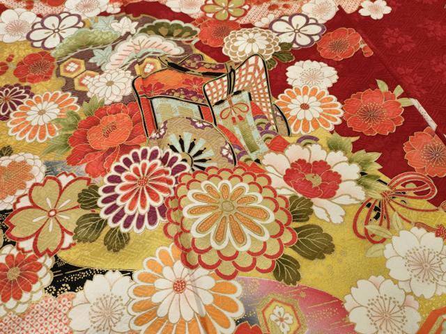 平和屋着物○豪華振袖 貝桶花文 金彩 正絹 逸品 AAAZ4776ck