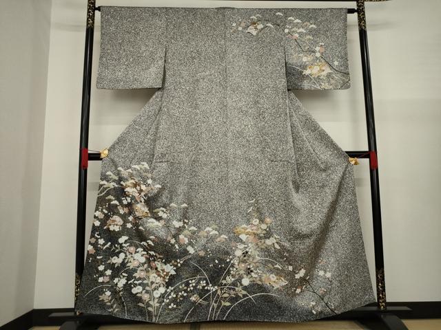 平和屋着物●訪問着　枝花文　黒地　金彩　正絹　逸品　AAAZ4782ck