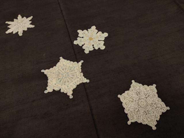 平和屋着物●訪問着　紬地　刺繍　雪華　木版染め　金糸　ゑり善扱い　正絹　逸品　AAAZ4819ck 平和屋着物○訪問着 紬地 刺繍 雪華 木版染め 金糸 ゑり善