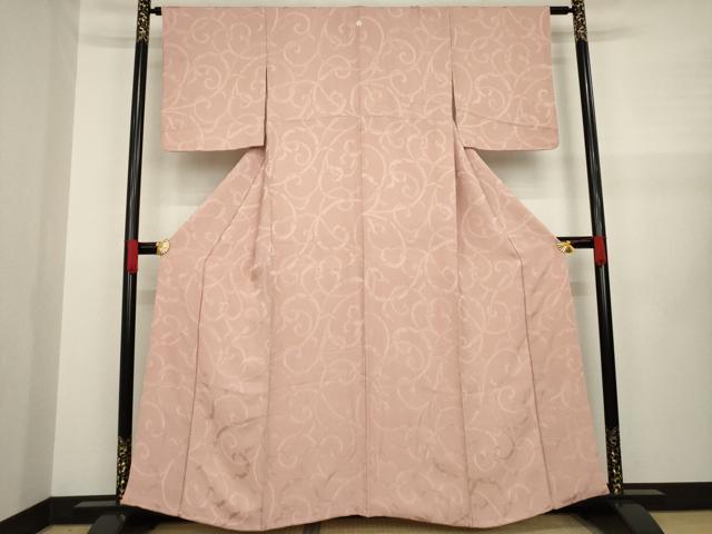 平和屋着物●上質な色無地　唐草地紋　宍色　正絹　逸品　AAAZ4843ck 平和屋着物○上質な色無地 唐草地紋 宍色 正絹 逸品 AAAZ4843ck