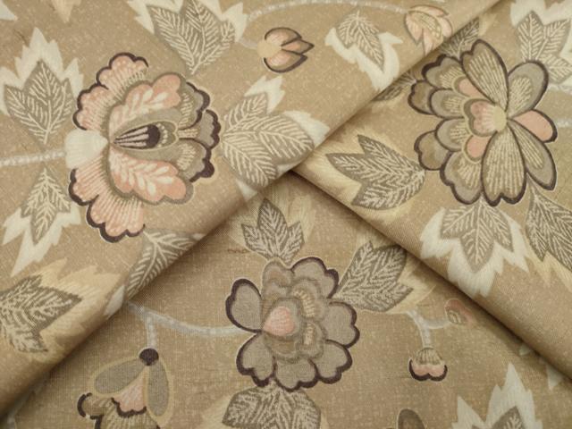 平和屋着物●石川県指定無形文化財　牛首紬　白山工房　手織り　小紋　更紗花文　正絹　逸品　AAAZ4849ck