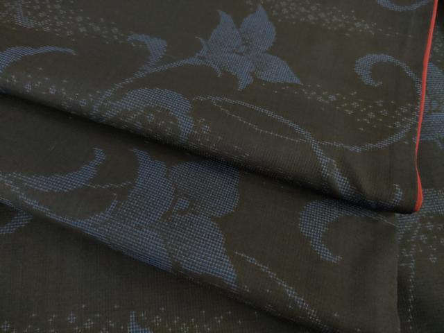 平和屋着物●本場大島紬　カタス7マルキ　更紗花文　黒地　正絹　逸品　AAAZ4878ck