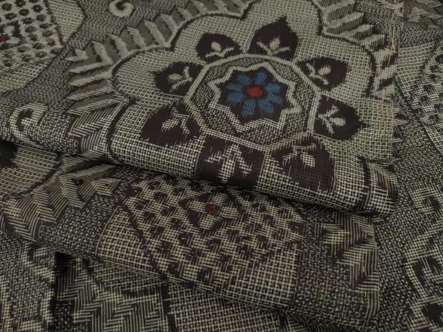 平和屋着物●本場大島紬　龍郷絣　飾花文　正絹　逸品　AAAZ5013ck