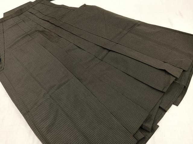 平和屋着物●男性　馬乗り袴　縞　正絹　逸品　AAAZ6825ph