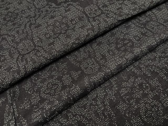 平和屋着物●本場結城紬　重要無形文化財　100亀甲　花づくし　正絹　逸品　AAAZ6867ph