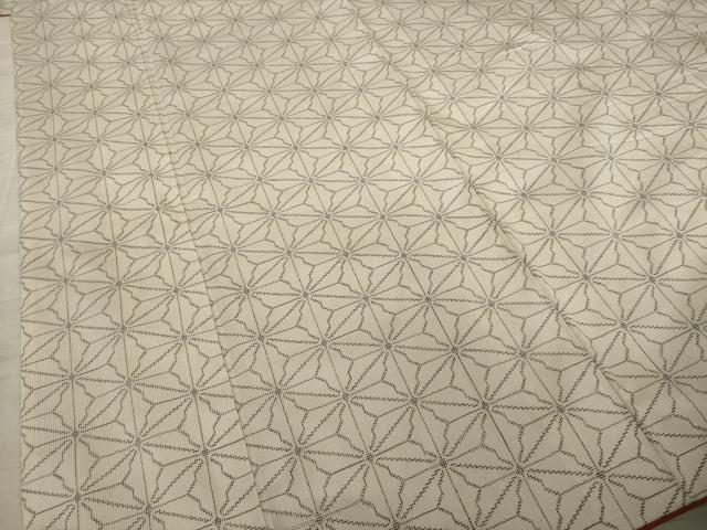 平和屋着物○本場大島紬 白大島 7マルキ 麻の葉文様 正絹 逸品 DAAU5800ps