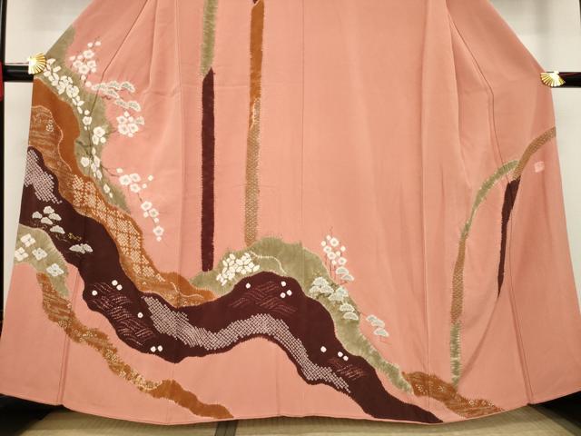 平和屋着物○十日町 名門 滝泰謹製 訪問着 絞り 草花文 金彩 正絹
