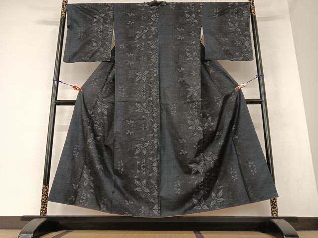 平和屋着物○本場大島紬 カタス7マルキ 草花文 正絹 逸品 AAAZ7384zgの