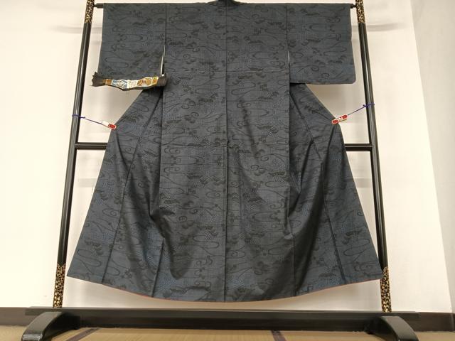 平和屋着物●本場大島紬　純泥染め　一元7マルキ　手織り　松竹梅風景文　坂本清男作　証紙付き　正絹　逸品　AAAZ7531zg 平和屋着物○本場大島紬 純泥染め 一元7マルキ 手織り 松竹梅風景文