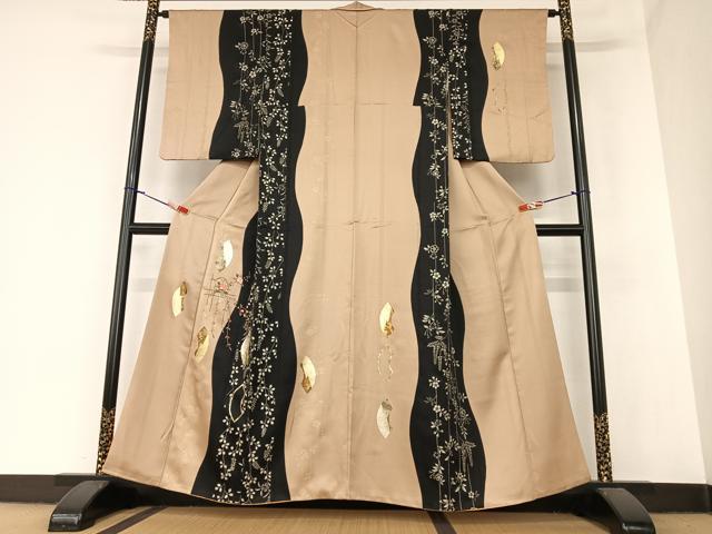 平和屋着物●訪問着　刺繍　地紙枝垂れ花文　金彩　正絹　逸品　AAAZ7551zg