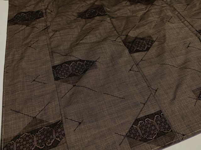 平和屋着物○本場大島紬 古代純泥染 カタス9マルキ 幾何学文様 福原紬