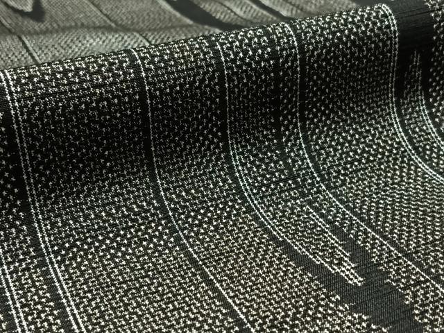 平和屋着物▽本真綿結城紬 単衣 壺垂れ文様 証紙付き 正絹 逸品 平和屋着物▽本真綿結城紬 単衣 壺垂れ文様 証紙付き 正絹 逸品