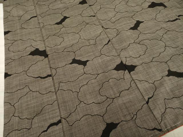 平和屋着物○本場大島紬 カタス9マルキ 雲重ね文 正絹 逸品 AAAZ8090ck