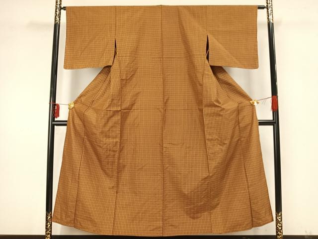 さ*ん様 本場黄八丈 平織り 紬 粋な格子柄 着物 正絹 UU-6548 さ*ん様 本場黄八丈 平織り 紬 粋な格子柄 着物 正絹 UU-