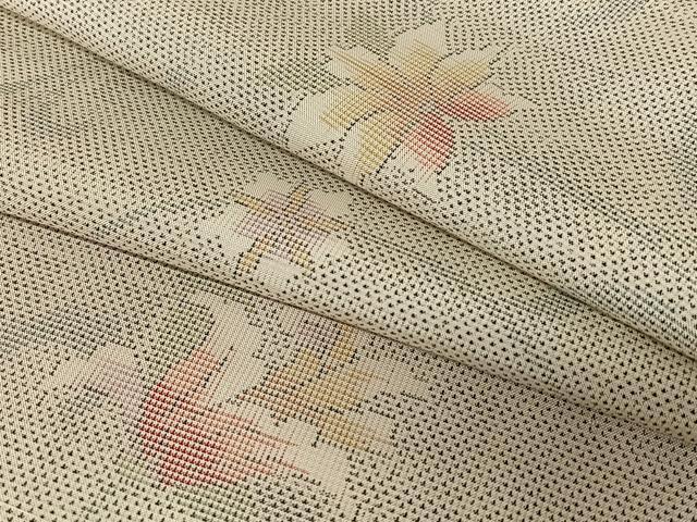 平和屋着物●本場大島紬　白大島　カタス7マルキ　花唐草文　正絹　逸品　AABA0250zg