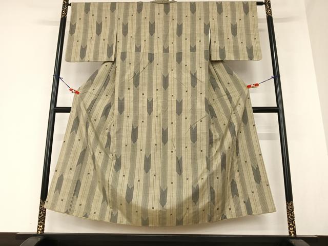 平和屋着物●上質な紬　矢羽根間道　正絹　逸品　AABA0252zg 平和屋着物○上質な紬 矢羽根間道 正絹 逸品 AABA0252zg