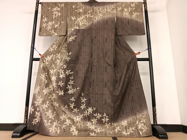 平和屋着物●訪問着　紬地　ろうけつ染　枝花シルエット　正絹　逸品　AABA0318zg