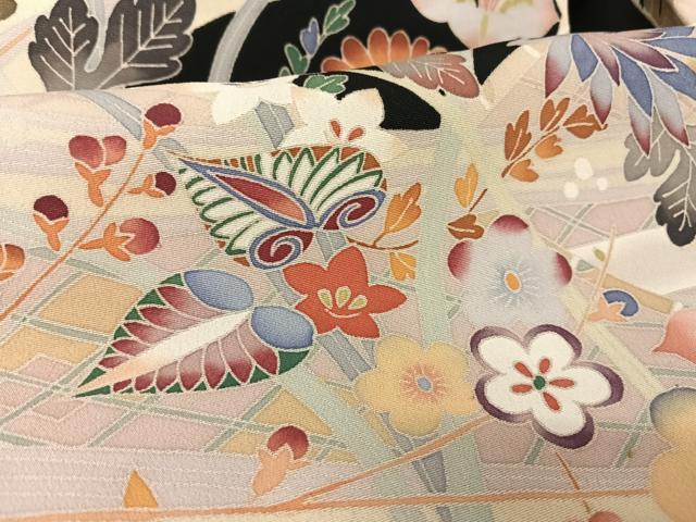 平和屋着物○人間国宝 本加賀友禅作家 二塚長生 黒留袖 草花文