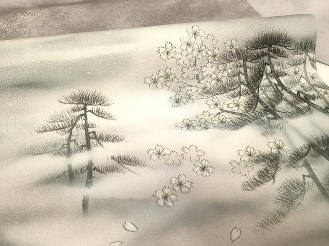 平和屋着物●洛楽人工房　九寸名古屋帯　手描き　松に桜　暈し染め　正絹　逸品　AABA2563np 平和屋着物○洛楽人工房 九寸名古屋帯 手描き 松に桜 暈し染め 正絹