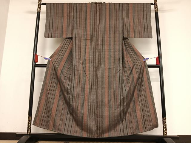 平和屋着物●伝統工芸士　七代目　吉澤与市　紬　竜巻絞り　正絹　逸品　AABA2644np 平和屋着物○伝統工芸士 七代目 吉澤与市 紬 竜巻絞り 正絹