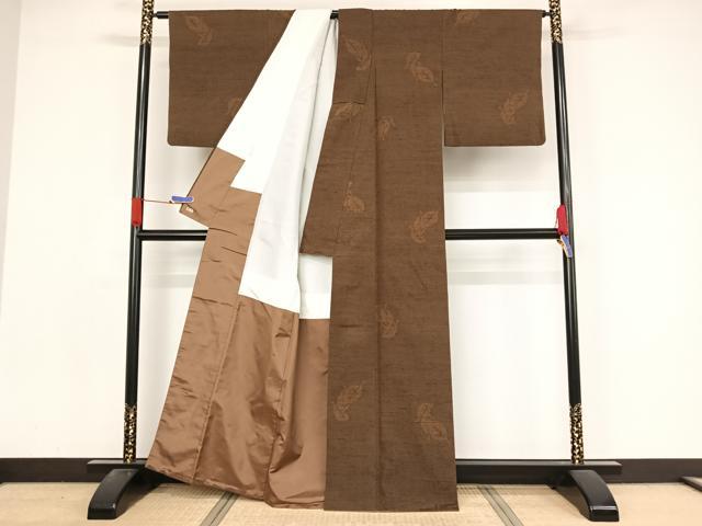 平和屋着物○結城紬 80亀甲 飛び亀甲 舞葉文 三越扱い 正絹 逸品