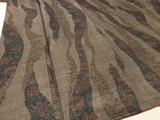 平和屋着物○本場大島紬 カタス7マルキ 花蝶文 正絹 逸品 未使用