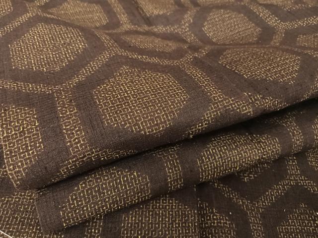 平和屋着物●本場結城紬　重要無形文化財　80亀甲　亀甲文　正絹　逸品　未使用　AABA4558np