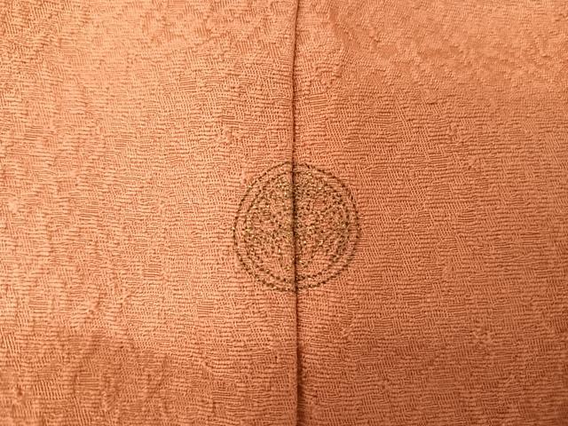 平和屋着物●上質な色無地　紋意匠　甚三紅色　正絹　逸品　AABA4573np 平和屋着物○上質な色無地 紋意匠 甚三紅色 正絹 逸品 AABA4573np