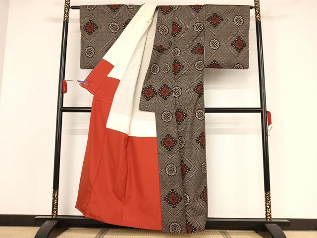 平和屋着物○本場大島紬 龍郷絣 正絹 逸品 AABA4599np