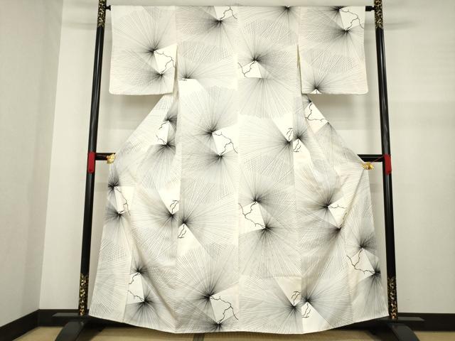 平和屋着物●上質な小紋　松文　正絹　逸品　未使用　AABA4620ck