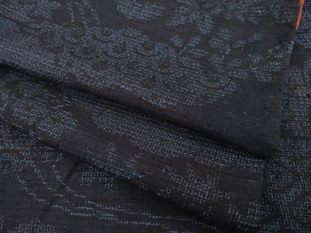 平和屋着物●本場結城紬　重要無形文化財　80亀甲　流水雲重ね文　正絹　逸品　AABA4658ck