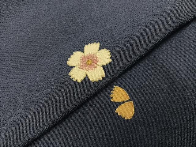 平和屋着物●上質な小紋　梅　桜　独楽　金彩　正絹　逸品　AABA6477ph 平和屋着物○上質な小紋 梅 桜 独楽 金彩 正絹 逸品 AABA6477ph