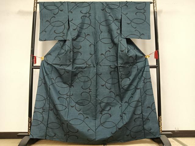 平和屋着物▽本場大島紬　単衣　7マルキ　唐草文　正絹　逸品　AABA7571fy 平和屋着物▽本場大島紬 単衣 7マルキ 唐草文 正絹 逸品 AABA7571fy 平和