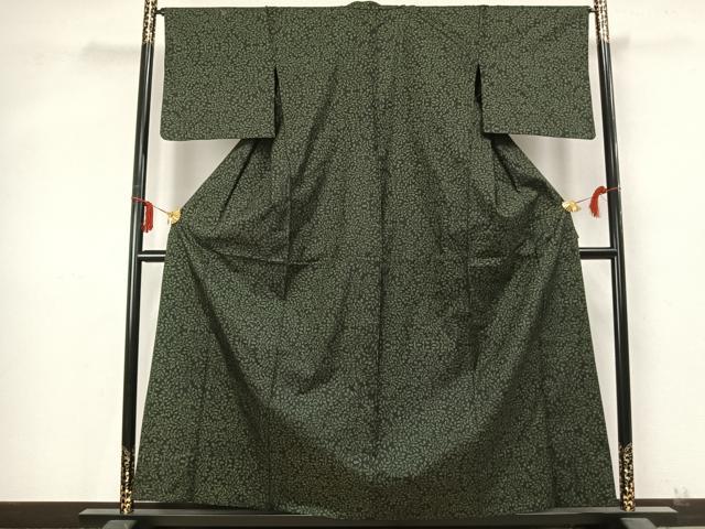 平和屋着物▽本場大島紬　単衣　7マルキ　枝葉文　黒地　正絹　逸品　AABA7741fy 平和屋着物▽本場大島紬 単衣 7マルキ 枝葉文 黒地 正絹 逸品 AABA7741fy