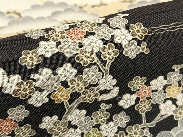 平和屋着物○染織の名門 しょうざん 生紬 松竹梅飛鳥文 黒地 正絹 逸品
