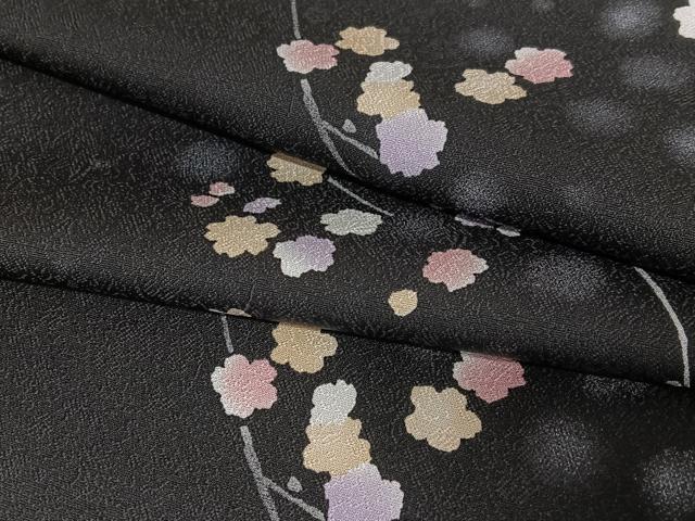 平和屋着物●上質な小紋　舞花文　黒地　正絹　逸品　AABA8867zg
