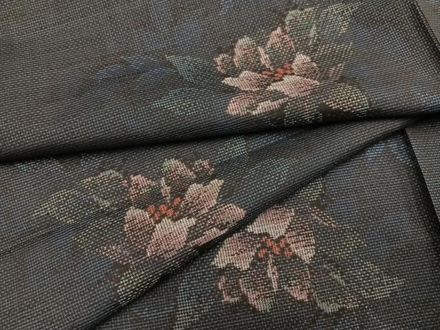 平和屋着物●本場大島紬　カタス7マルキ　総絣　草花文　正絹　逸品　未使用　AABA8913ph