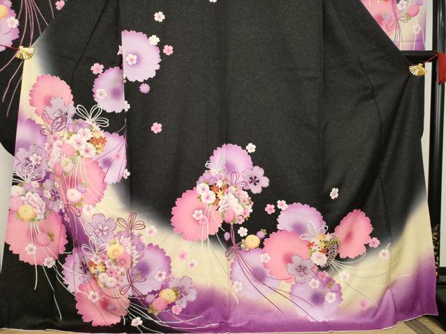 平和屋着物○豪華振袖 舞花丸文 暈し染め 黒地 金通し地 正絹